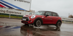 Основы математики: учимся дрифтовать на Mini. Фотослайдер 2