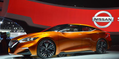 Nissan представил концепцию будущих седанов. Фотослайдер 0