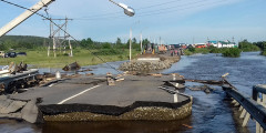 Губернатор Иркутской области Сергей Левченко заявил, что власти не были проинформированы экстренными службами о повышении уровня воды в реках и угрозе паводка

