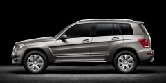 Mercedes-Benz GLK: причесали и представили публике. Фотослайдер 0