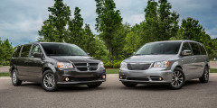 Chrysler Town and Country

Приобретенный МИДом в 2010 году автомобиль стоил, согласно реестру федерального имущества, 2,7 млн руб.
