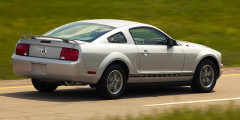 Символ Америки. Тест-драйв Ford Mustang. Фотослайдер 9
