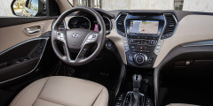 Hyundai назвал российские цены на обновленный Grand Santa Fe. Фотослайдер 0