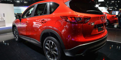 Mazda обновила кроссовер CX-5. Фотослайдер 0
