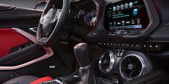 Chevrolet рассекретил динамические характеристики шестого поколения Camaro. Фотослайдер 0
