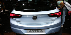 Новая Opel Astra получила матричные фары . Фотослайдер 1