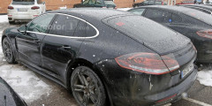 Новую Porsche Panamera покажут осенью. Фотослайдер 0