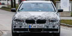 Новый седан BMW 5-Series впервые замечен на тестах. Фотослайдер 0