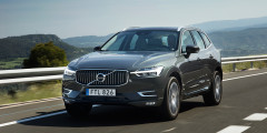 Под капотом нового XC60 установлены только четырехцилиндровые двигатели семейства Drive-E.