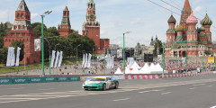 КАМАЗы устроили дрифт у стен Кремля. Moscow City Racing. Фотослайдер 1