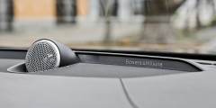 Volvo S90 также оснащена аудиосистемой премиум-класса Bowers&amp;Wilkins
