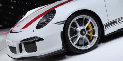 Porsche показал спорткар с 500-сильным атмосферным мотором. Фотослайдер 0