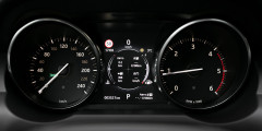 Range Rover Evoque против Infiniti QX30 - Evoque Салон