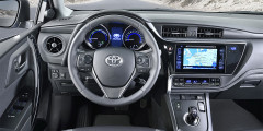 Toyota рассказала о моторной гамме обновленного Auris. Фотослайдер 0