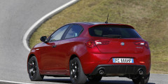 Alfa Romeo обновила хэтчбек Giulietta. Фотослайдер 0