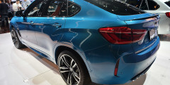 BMW объявила о старте продаж X5 M и X6 M. Фотослайдер 0
