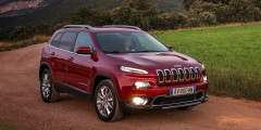 Jeep представил Cherokee для России. Фотослайдер 0