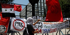 Антивоенные выступления в столице Мексики Мехико