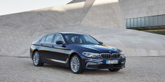 BMW представила 5-Series нового поколения. Фотослайдер 0