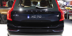 Volvo XC90 сменила поколение впервые за 12 лет. Фотослайдер 0