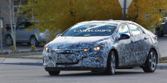 Chevrolet начал тесты нового поколения Volt . Фотослайдер 0