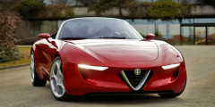 Раскрыты характеристики Alfa Romeo Spider. Фотослайдер 0