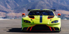 Aston Martin представил гоночную версию Vantage нового поколения