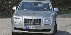 Рестайлинговый Rolls-Royce Ghost попал в объективы фотошпионов. Фотослайдер 0