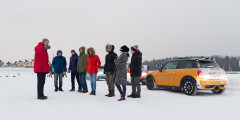 Вперед боком: учимся правильно ездить на переднем приводе зимой. Фотослайдер 5