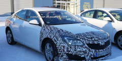 Появились снимки обновленной Opel  Insignia. Фотослайдер 0