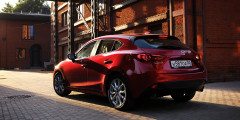 Новая проекция. Тест-драйв Mazda3. Фотослайдер 3