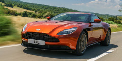 Aston Martin представил в Москве новый спорткар DB11. Фотослайдер 0