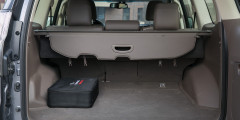 Место в багажнике. Тест-драйв Lexus GX. Фотослайдер 7