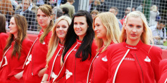 Гордость королевства: лучшие девушки Гран-при Великобритании. Фотослайдер 0