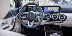 «Привет, Mercedes!» Тест-драйв нового A-Сlass - Приборка