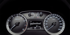 В России начались продажи новой Nissan Tiida. Фотослайдер 0
