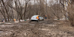 «Им на все плевать». Галерея самых одиозных парковок каршеринга