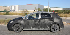 Nissan выпустит хэтчбек Almera в 2014 году. Фотослайдер 0