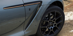 Aston Martin посвятил спецверсию кроссовера DBX односолодовому виски