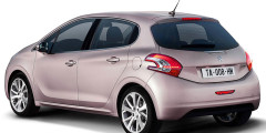 Peugeot 208 объявился в России. Фотослайдер 0