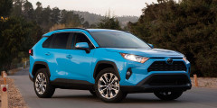 Авто года 2018 - Toyota RAV4