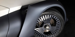 Nissan обновил концепт Bladeglider. Фотослайдер 0