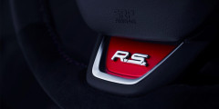 Хэтчбек Renault Clio RS получил спецверсию в честь Формулы-1