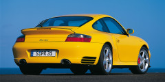 Porsche 911 Turbo
После окончательного возвращения в Россию в 2003 г. Шуфутинский сел за руль спорткара Porsche 911 Turbo седьмого поколения в кузове 996 с мотором мощностью 550 лошадиных сил.