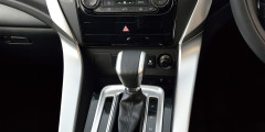 Mitsubishi представила новое поколение Pajero Sport . Фотослайдер 1