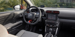 Оттенки яркого. Тест-драйв Citroen C3 Aircross - Салон 1