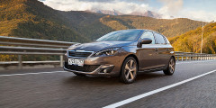 В полупозиции. Тест-драйв Peugeot 308 GT Line. Фотослайдер 2