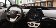 Toyota Prius - Интерьер
