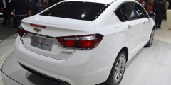 Chevrolet представил новый Cruze в Пекине. Фотослайдер 0