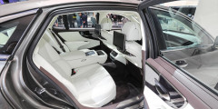 Lexus LS - Живые фото